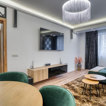 City Chic Retreat: Newly Renovated 1Br Apartment Bucureşti Eksteriør bilde